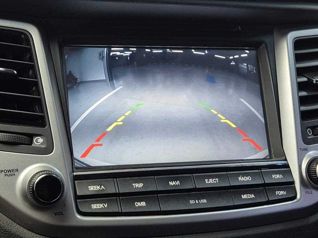 HYUNDAI Tucson 2017 Blanco - Importación desde Corea - HF Imports Iquique - Foto 14