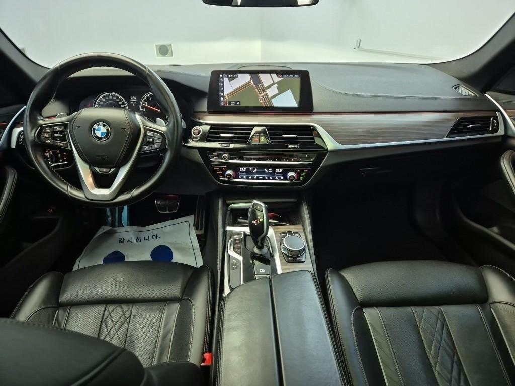 BMW 5 Series - Vista 7