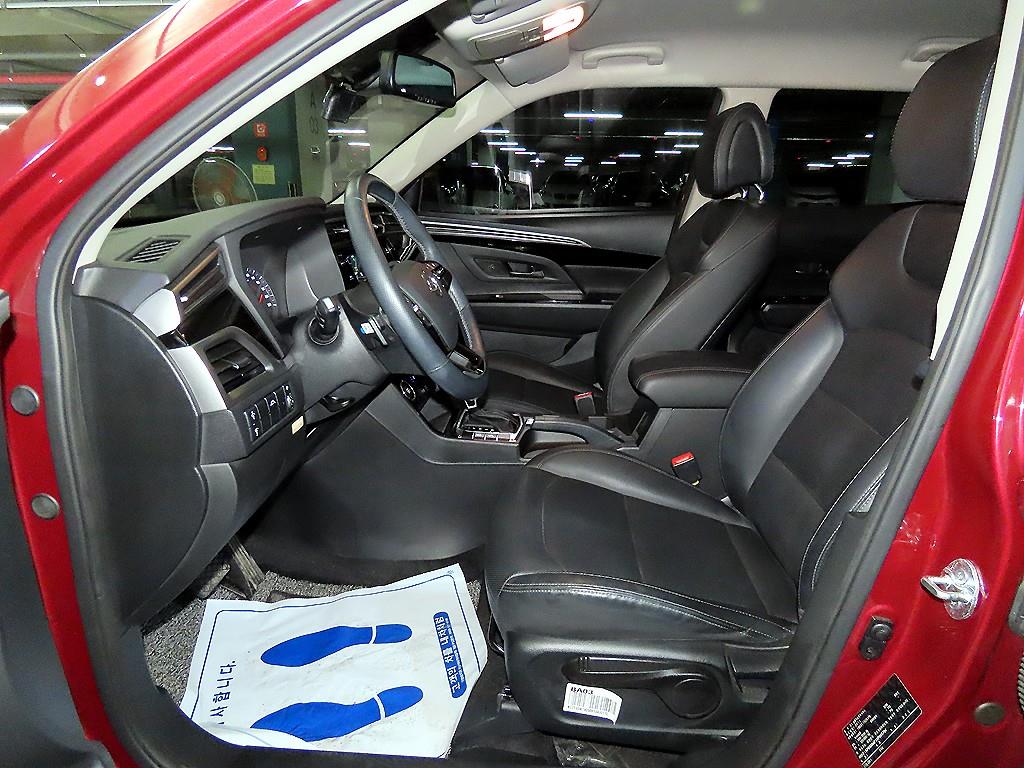 Ssangyong Korando - Vista 6