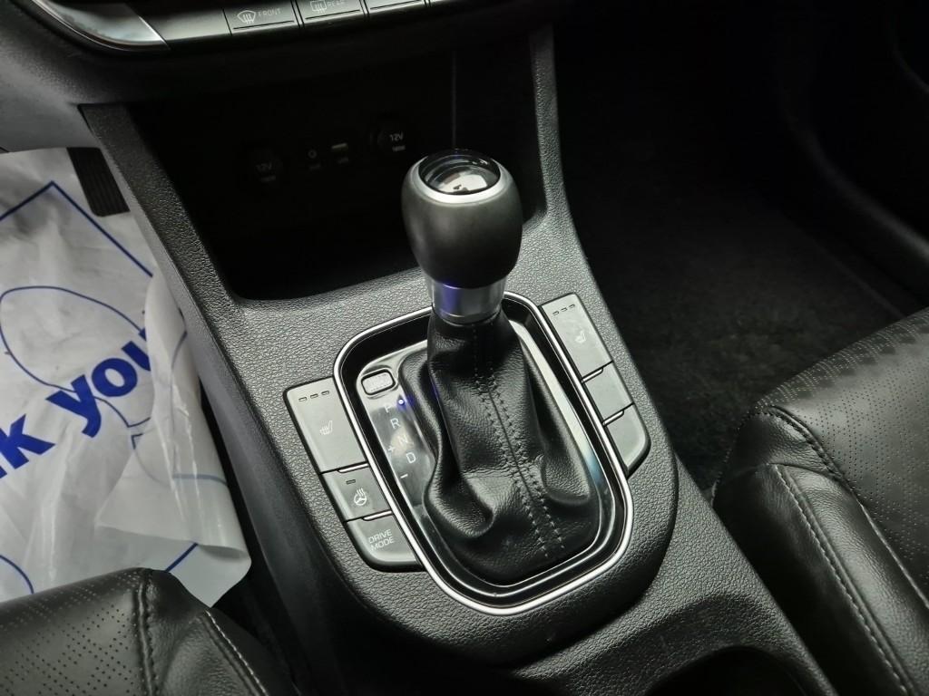 HYUNDAI i30 - Vista 8