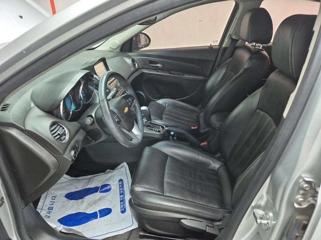 Chevrolet Cruise 2013 Plateado - Importación desde Corea - HF Imports Iquique - Foto 17