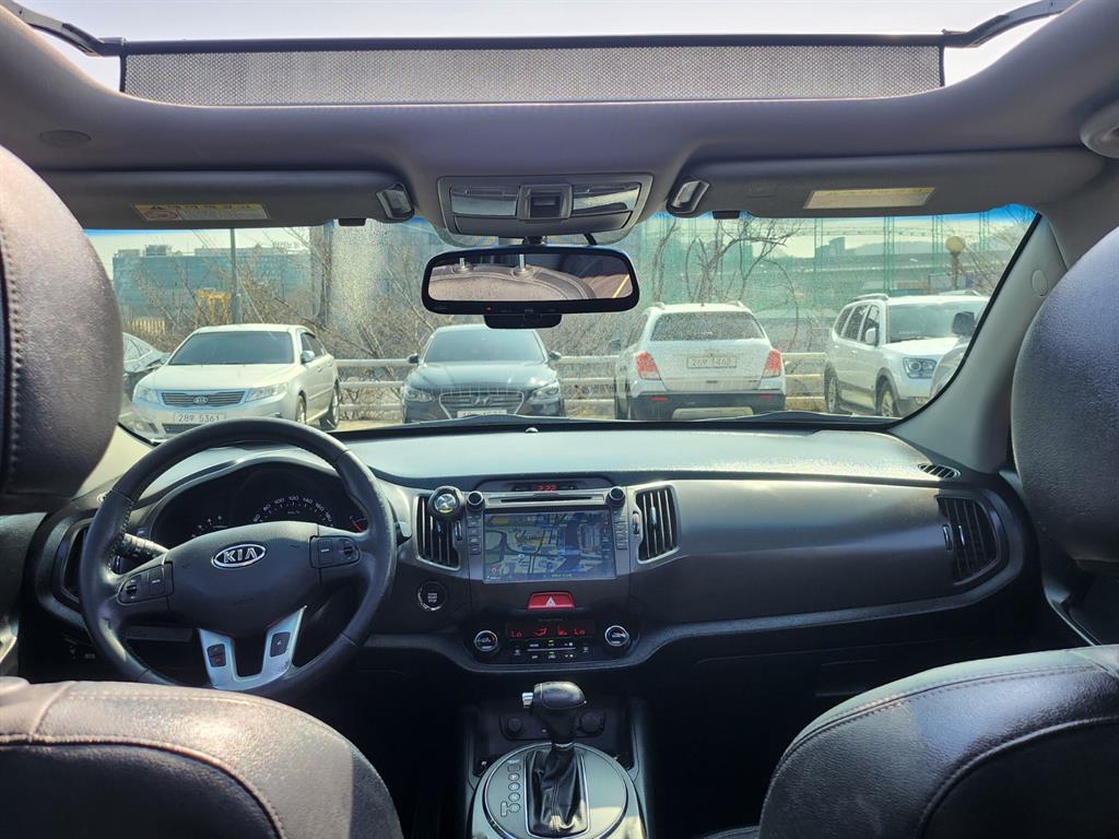 KIA Sportage - Vista 6