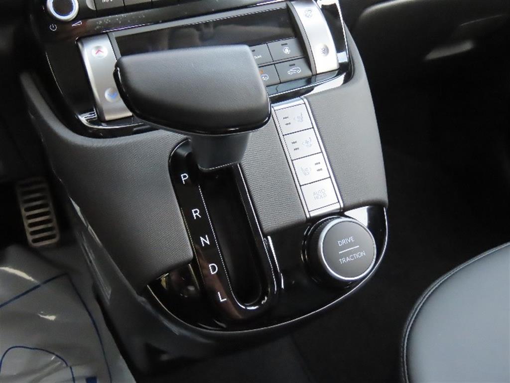 HYUNDAI Casper - Vista 11