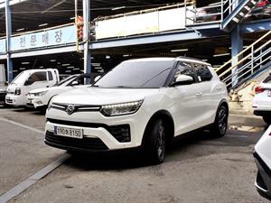 Ssangyong Tivoli - Vista 4