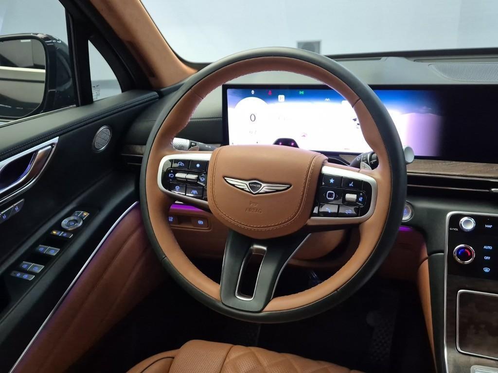 Genesis GV80 - Vista 9