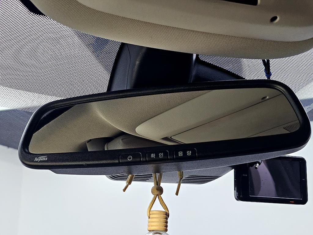 SAMSUNG QM6 - Vista 12