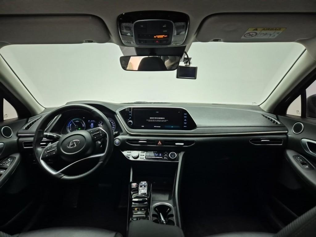 HYUNDAI Sonata - Vista 7