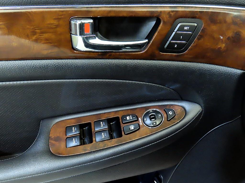 HYUNDAI Genesis 2008 Negro - Importación desde Corea - HF Imports Iquique - Foto 18