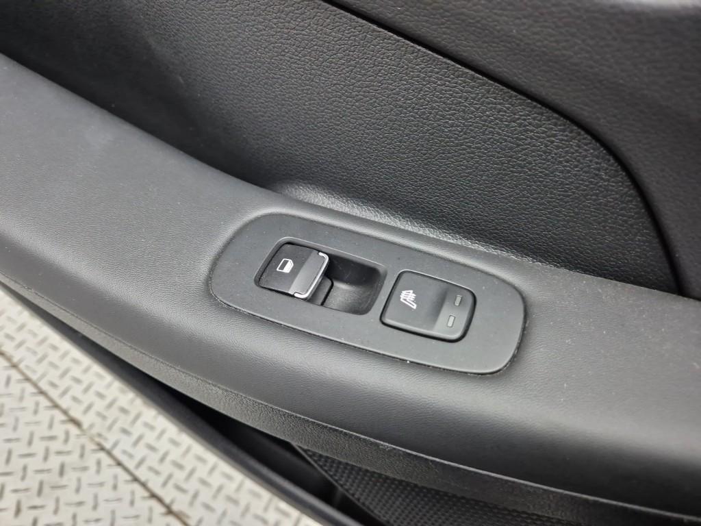 HYUNDAI Sonata - Vista 5