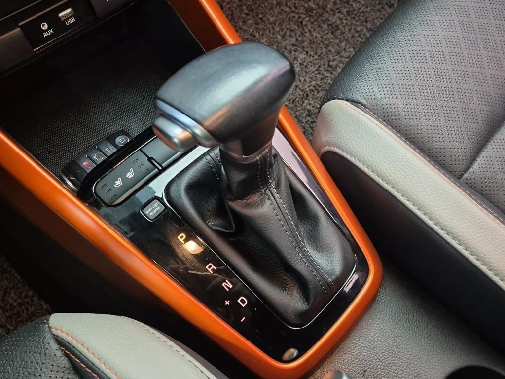 KIA Stonic - Vista 8