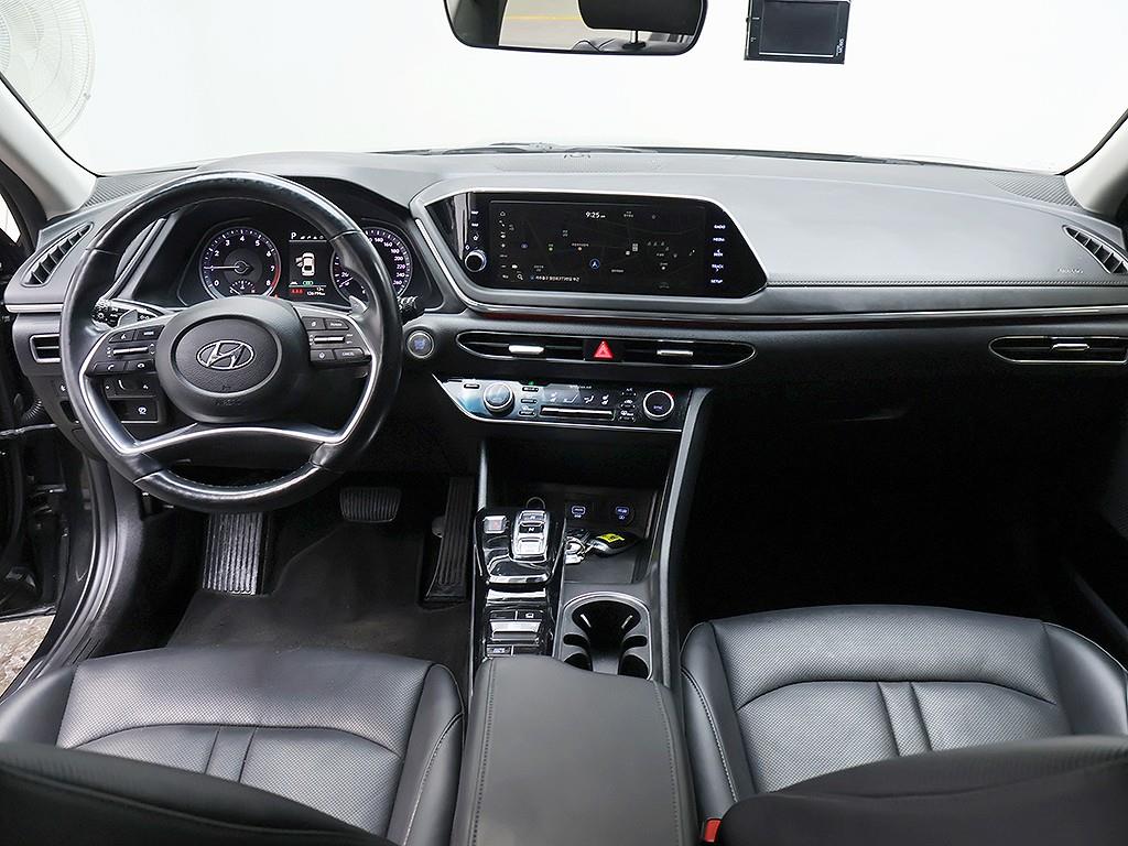 HYUNDAI Sonata - Vista 9