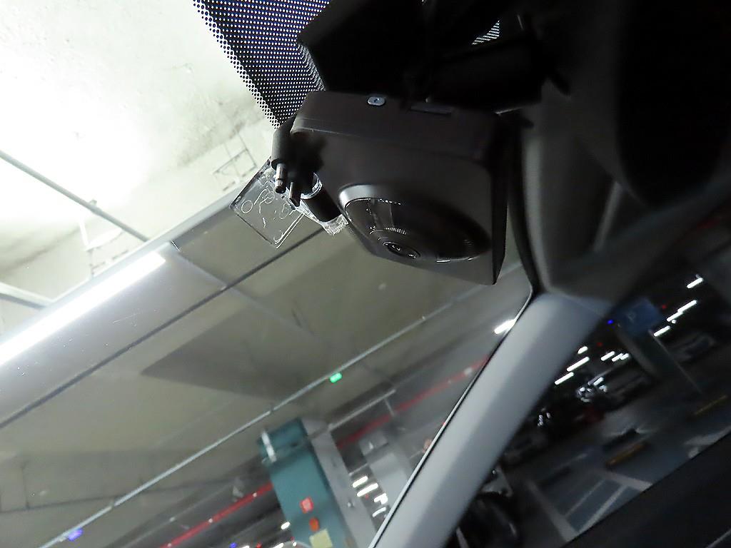 HYUNDAI Avante 2018 Blanco - Importación desde Corea - HF Imports Iquique - Foto 16