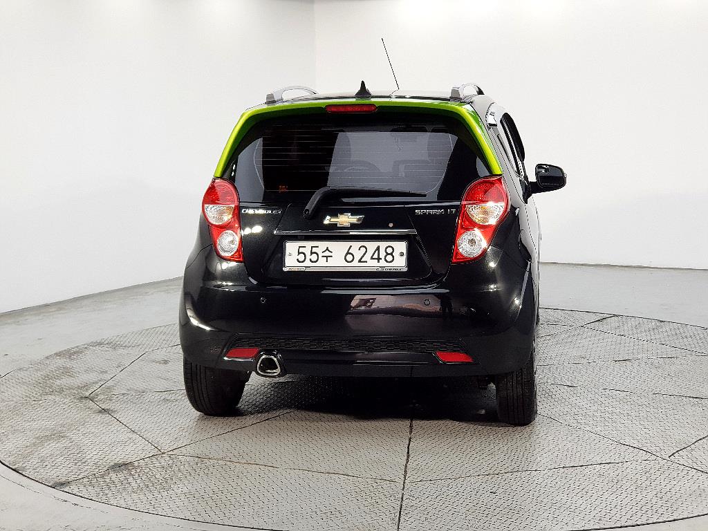 Chevrolet Spark - Vista 3