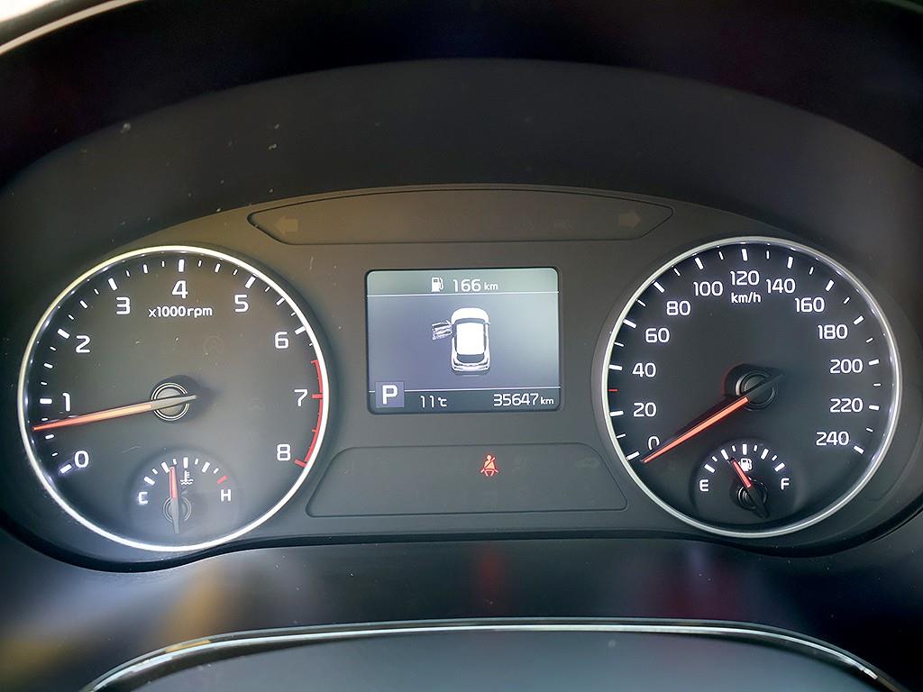 KIA Seltos - Vista 11