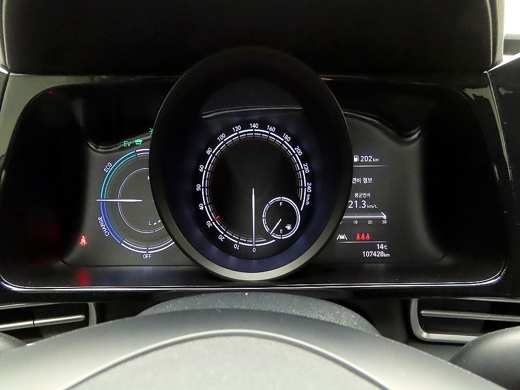 HYUNDAI Avante - Vista 6