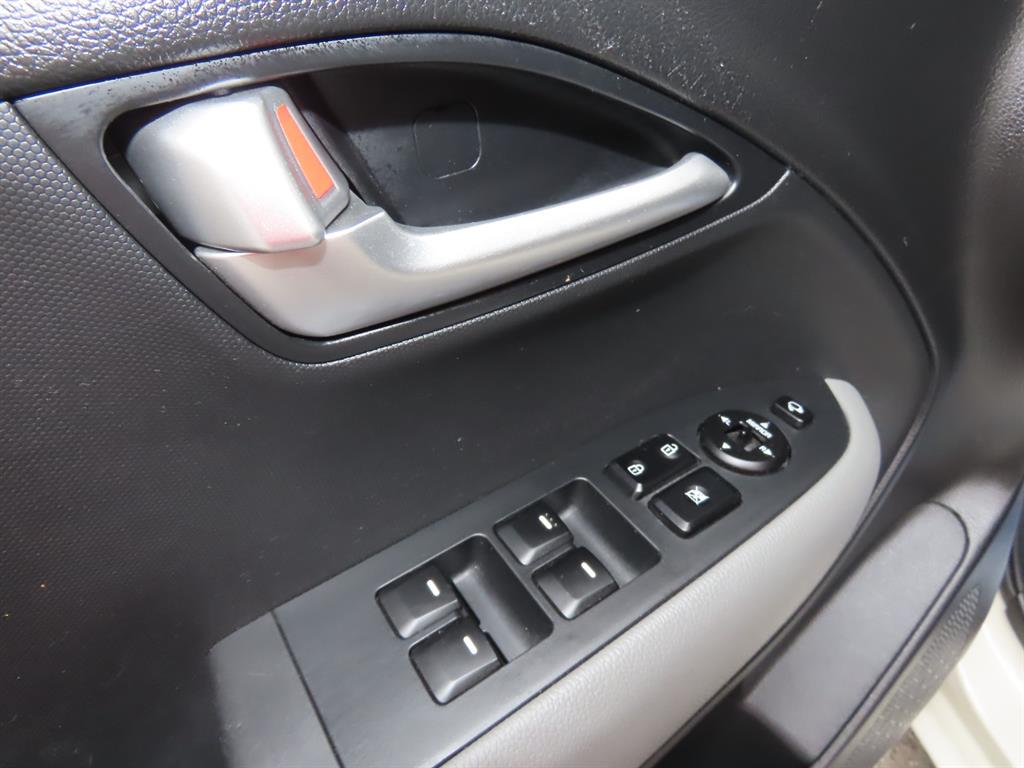 KIA Ray 2023 the color of pearl - Importación desde Corea - HF Imports Iquique - Foto 9