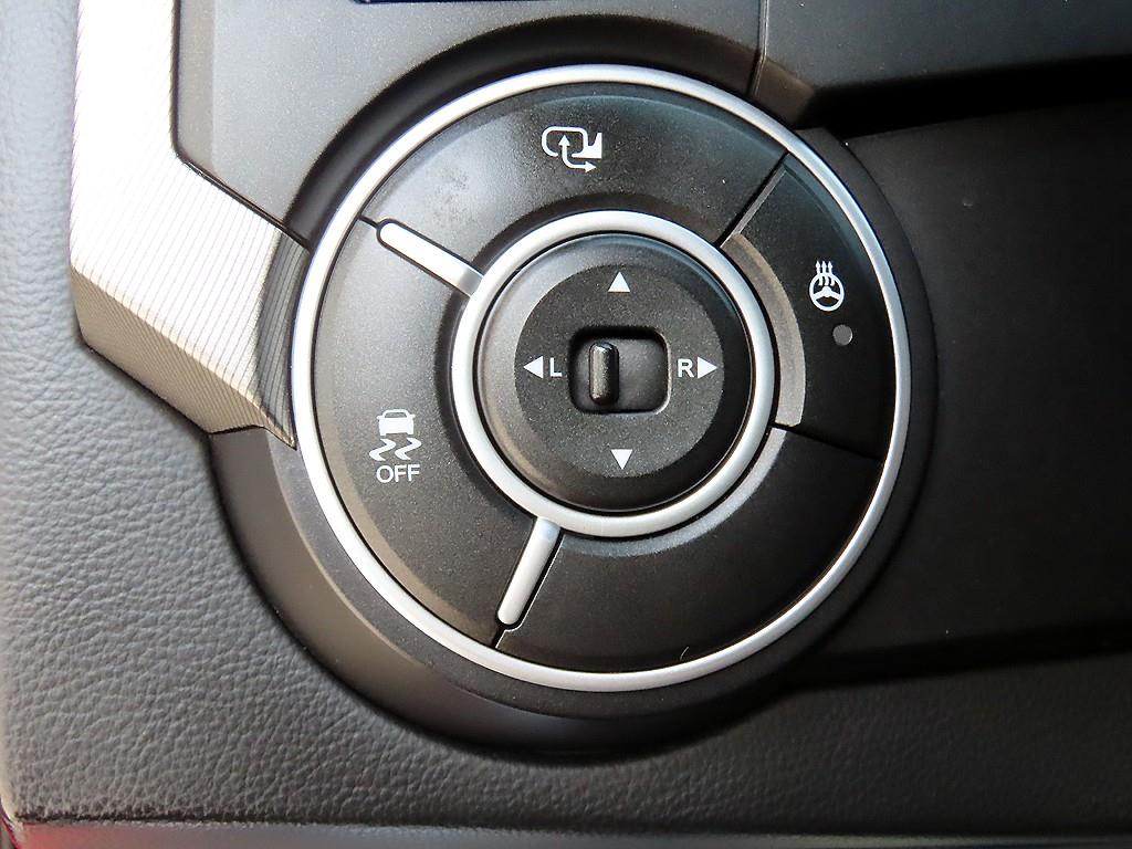 Ssangyong Korando - Vista 12