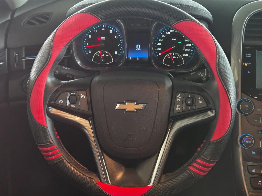 Chevrolet Malibu - Vista 9