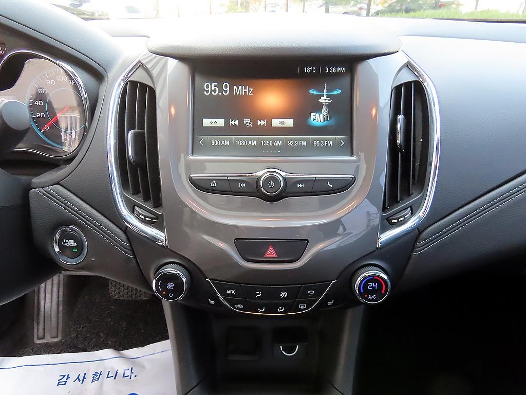 Chevrolet Cruise 2017 Blanco - Importación desde Corea - HF Imports Iquique - Foto 13