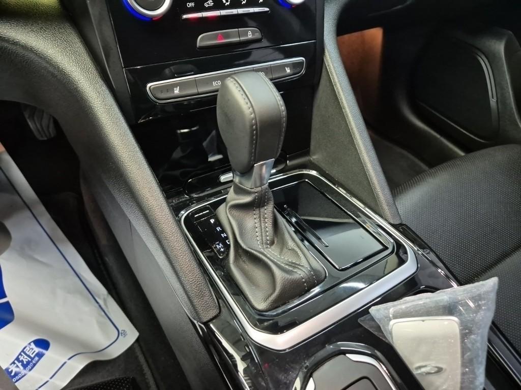 SAMSUNG SM6 - Vista 8