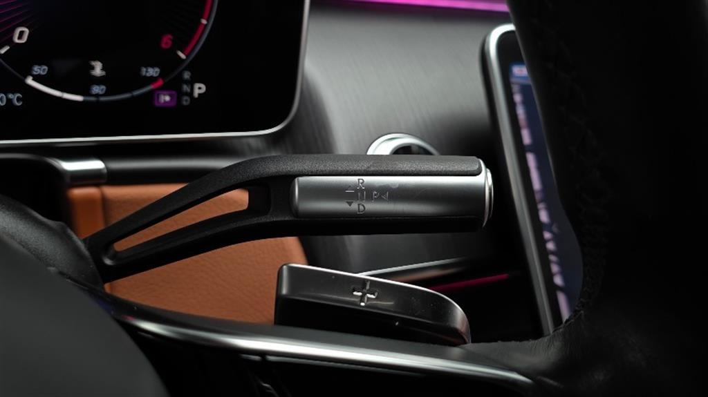 Mercedes Benz S Class - Vista 9