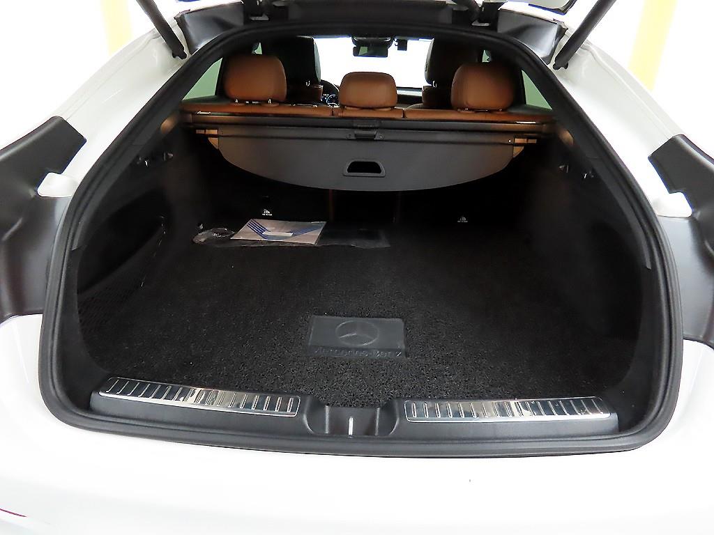 Mercedes Benz GLC Class 2021 Blanco - Importación desde Corea - HF Imports Iquique - Foto 18