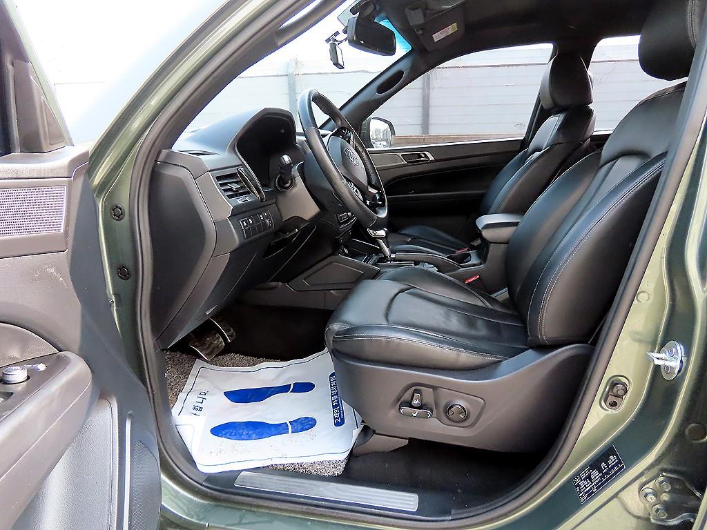 Ssangyong Rexton - Vista 5