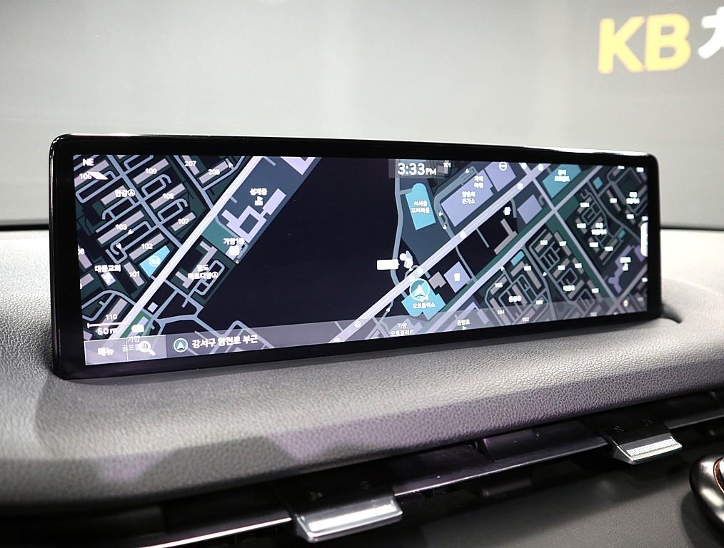 Genesis GV70 - Vista 11