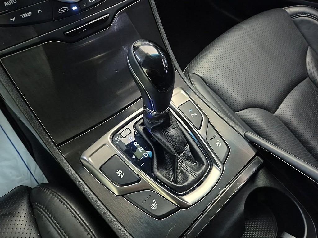 HYUNDAI Grandeur - Vista 8