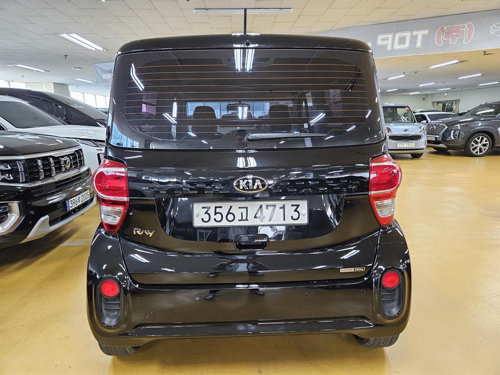 KIA Ray - Vista 5