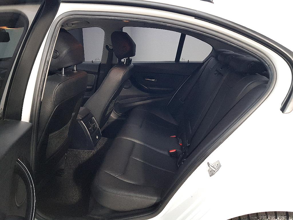 BMW 3 series - Vista 9