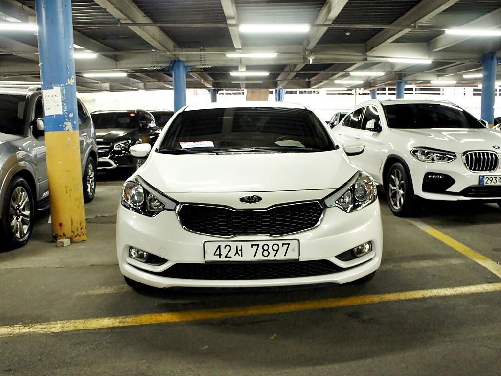 KIA K3 2014 Blanco - Importación desde Corea - HF Imports Iquique - Foto 1