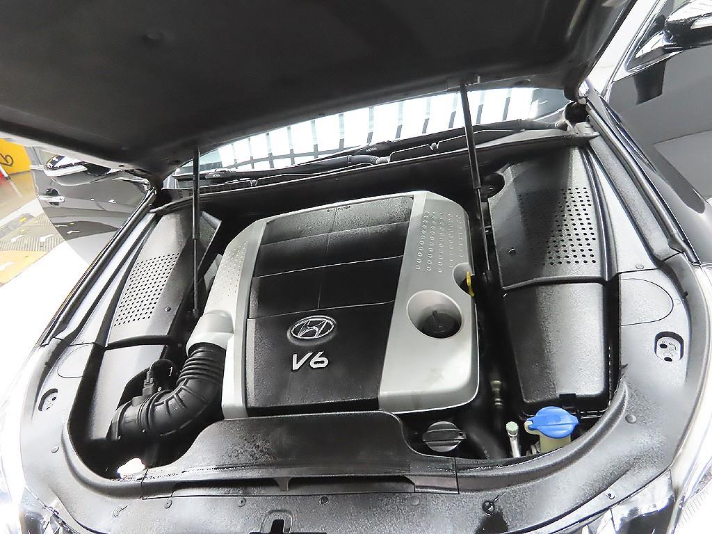 HYUNDAI Equus 2010 Negro - Importación desde Corea - HF Imports Iquique - Foto 7