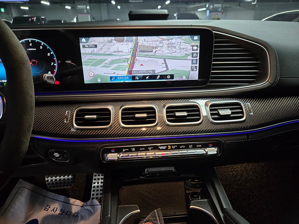 Mercedes Benz GLE Class - Vista 10