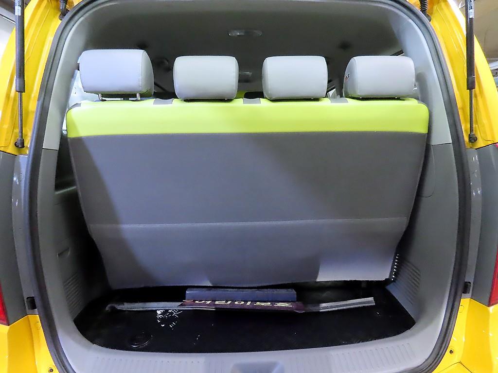 HYUNDAI Starex 2019 Amarillo - Importación desde Corea - HF Imports Iquique - Foto 17