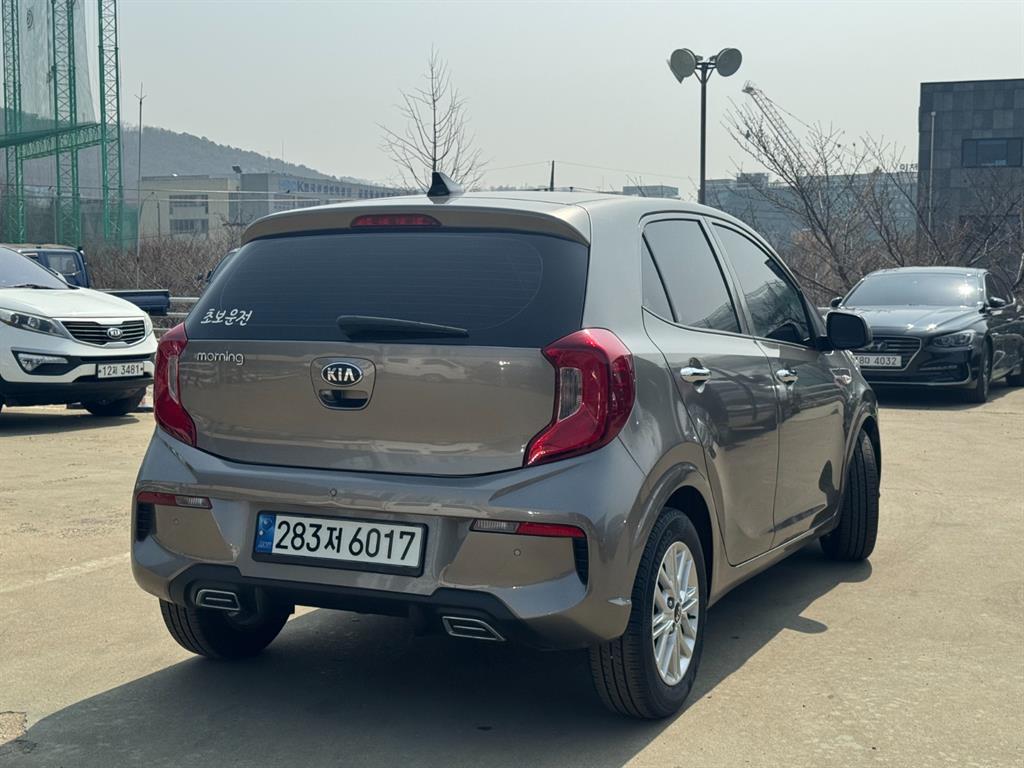 KIA Morning - Vista 4