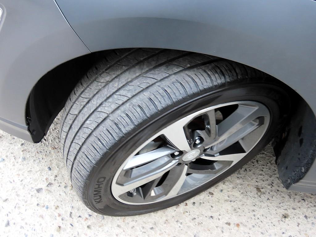 HYUNDAI Kona 2018 Gris - Importación desde Corea - HF Imports Iquique - Foto 20