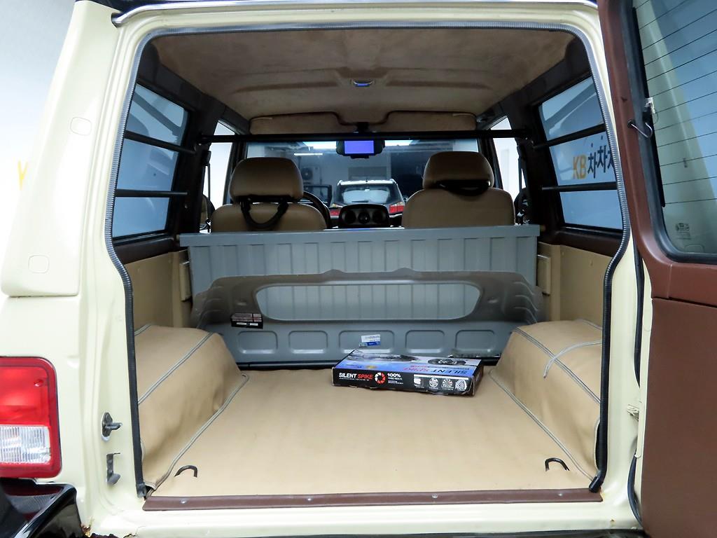 HYUNDAI Galloper 2000 Negro - Importación desde Corea - HF Imports Iquique - Foto 16