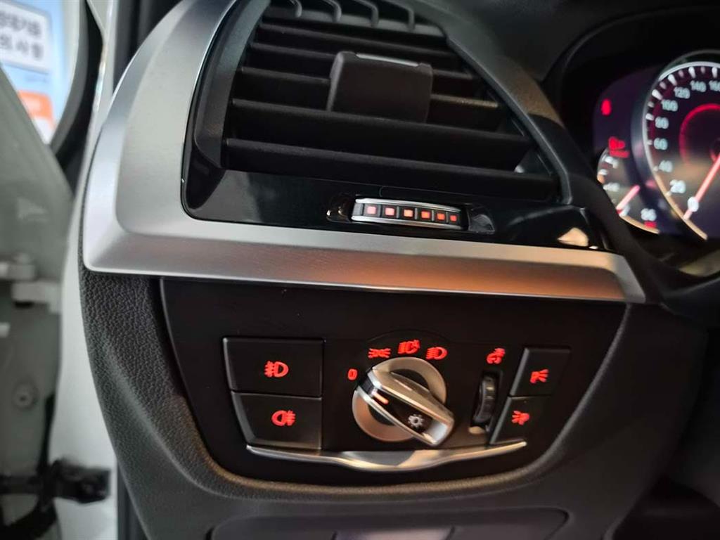 BMW X3 2019 Blanco - Importación desde Corea - HF Imports Iquique - Foto 13