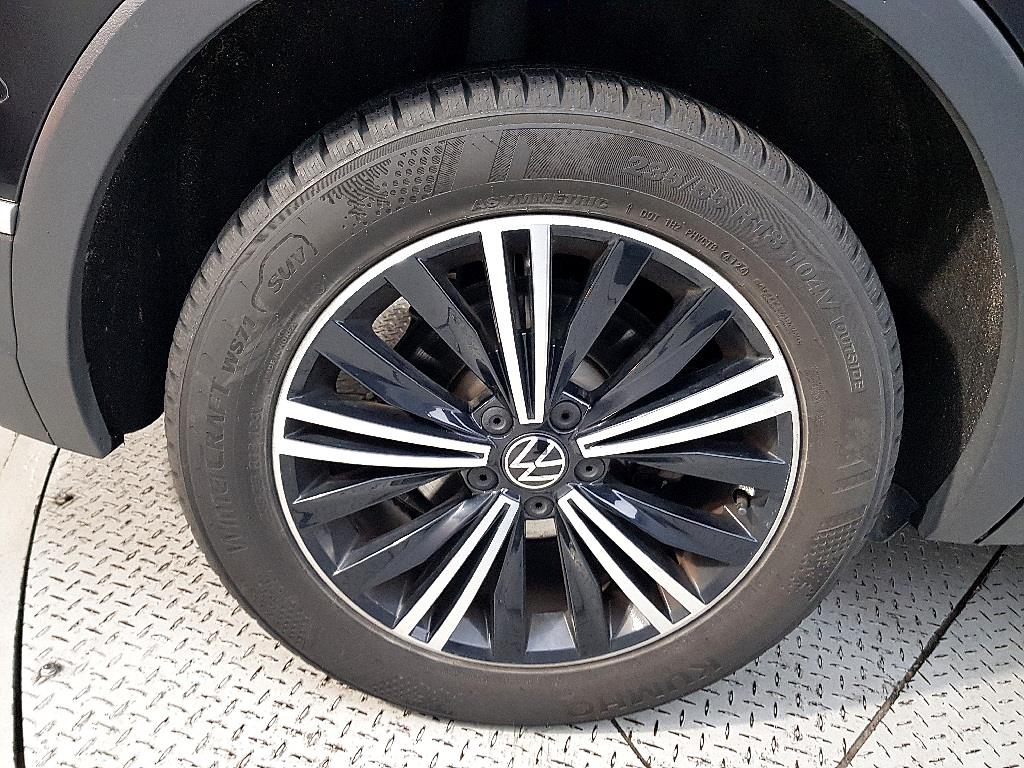 Volkswagen Tiguan 2021 Negro - Importación desde Corea - HF Imports Iquique - Foto 20