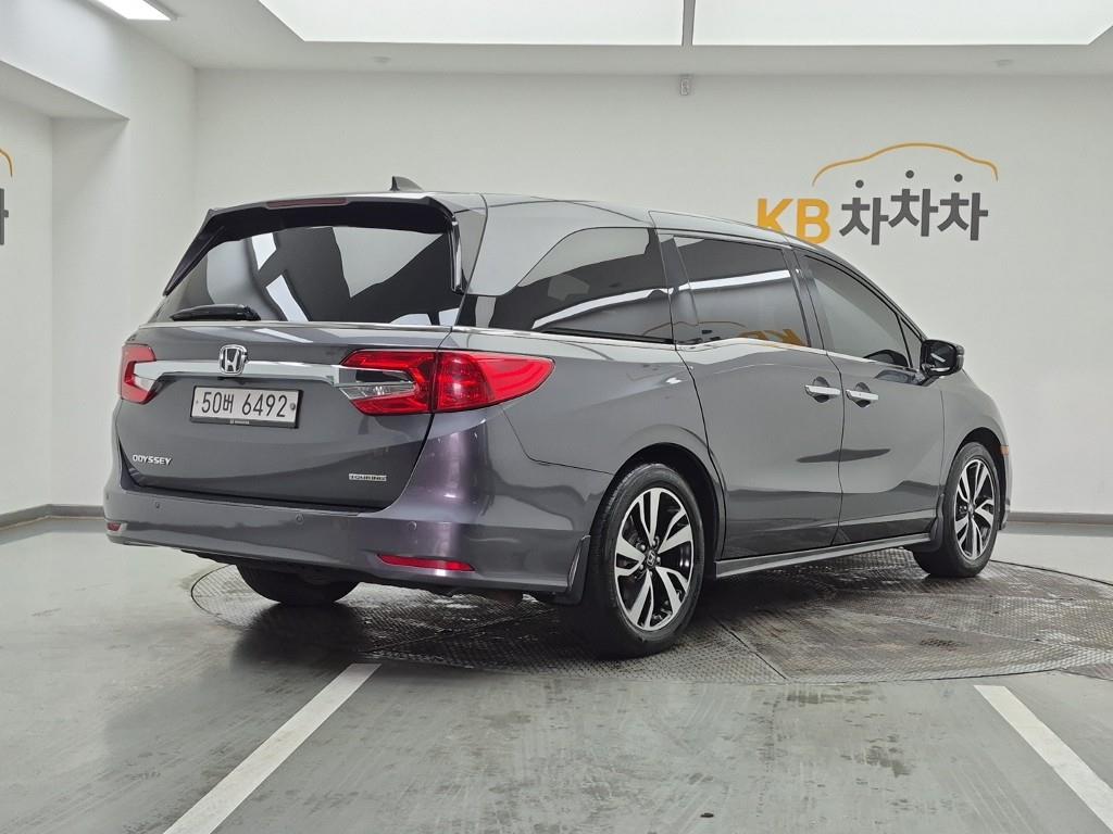 Honda Odyssey - Vista 4