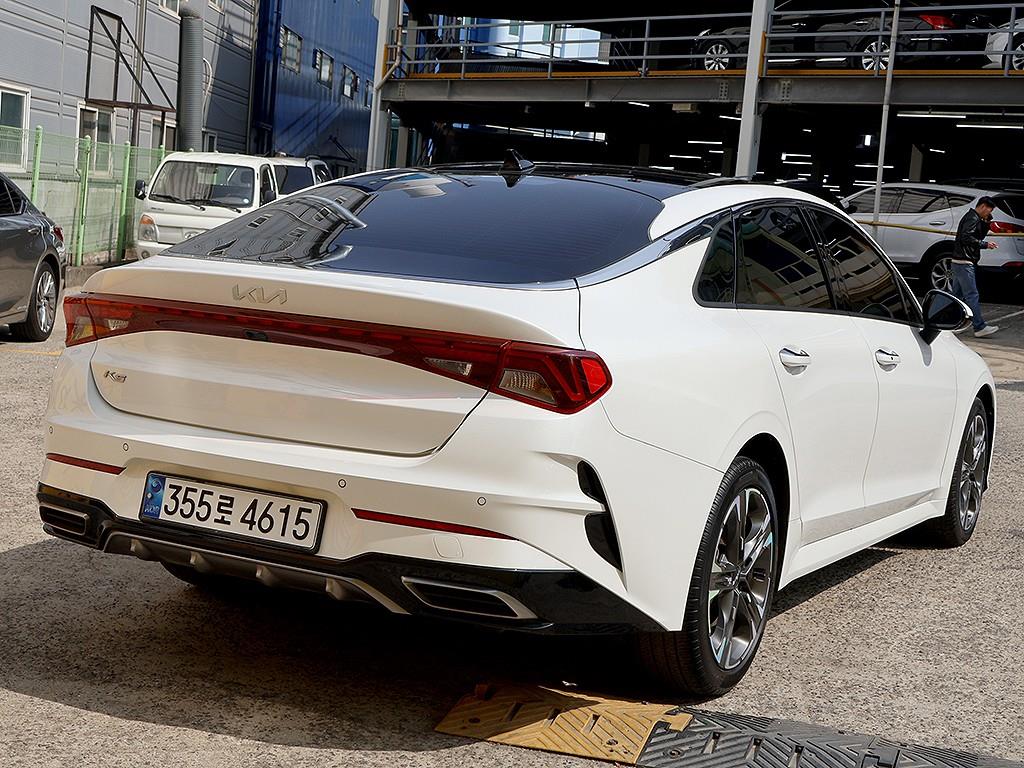 KIA K5 - Vista 7
