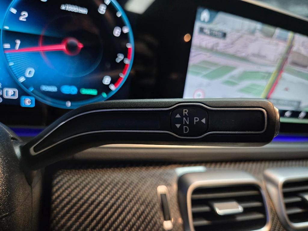 Mercedes Benz GLE Class - Vista 11