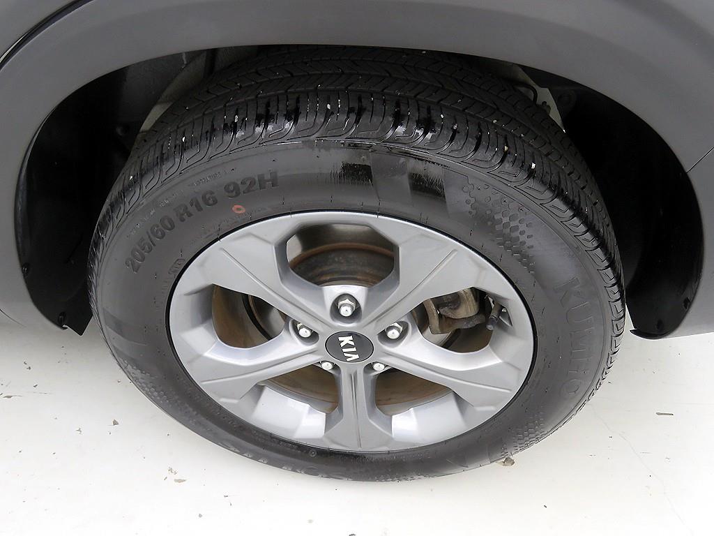 KIA Seltos 2022 - Importación desde Corea - HF Imports Iquique - Foto 19