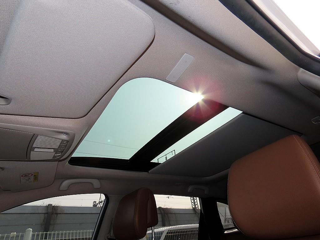 SAMSUNG QM6 2022 Blanco - Importación desde Corea - HF Imports Iquique - Foto 18