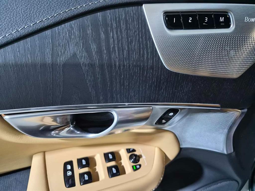 Volvo XC90 - Vista 12