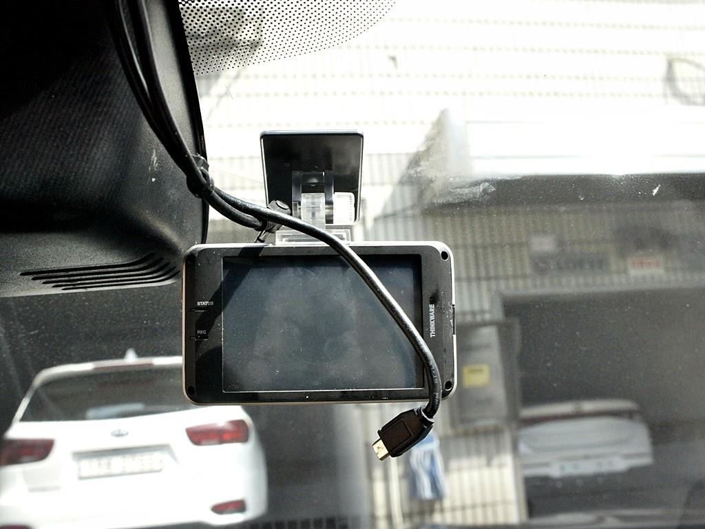 SAMSUNG QM6 2018 Negro - Importación desde Corea - HF Imports Iquique - Foto 13