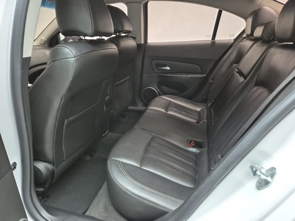 Chevrolet Cruise - Vista 12