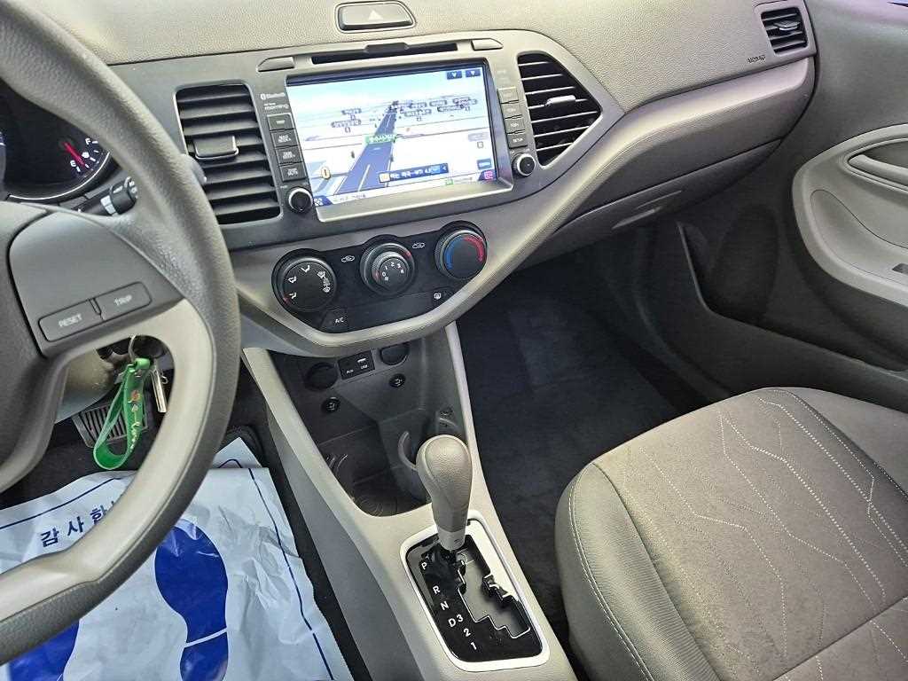 KIA Morning - Vista 10