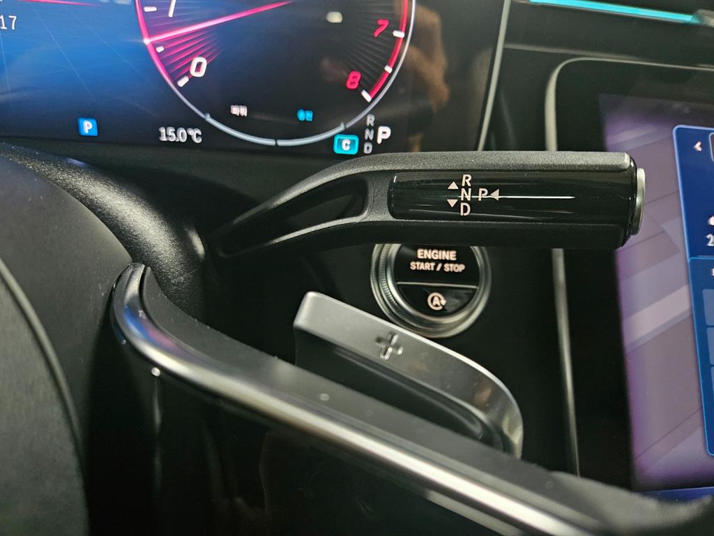 Mercedes Benz E class - Vista 9